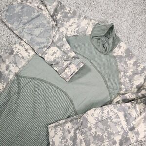 Army Combat Shirt Mens Small Camouflage Flame Resistant‎ Team Soldier USA Multi